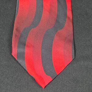 OTTIMO UOMO Men's Red Black Wavy Stripe 100% Silk Handmade Tie